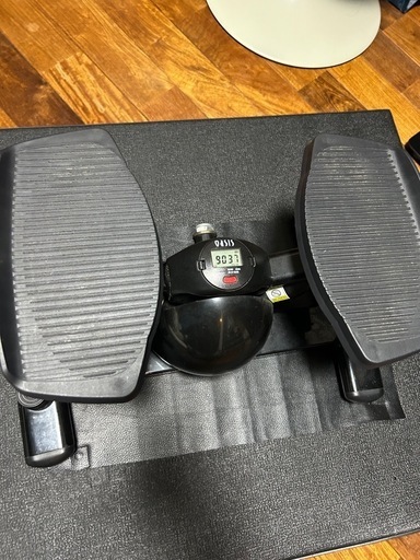 〖値段交渉あり❗️〗ダイエット器具、ステッパー