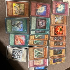 遊戯王カード　21枚の画像
