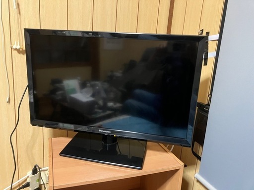 値下げ！ 　2019年製  Panasonic  24型\u0026バッファロー外付けHDD  2TB
