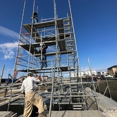 【足場鳶職人】◎未経験でも月収35万〜◎豊富な手当/福利厚生の画像