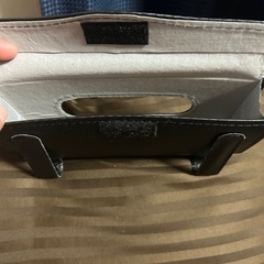 車用ティシュ入れの画像