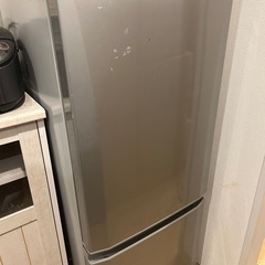 冷蔵庫と洗濯機の画像