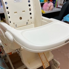 コンビ　ベビーチェア　レミニスの画像