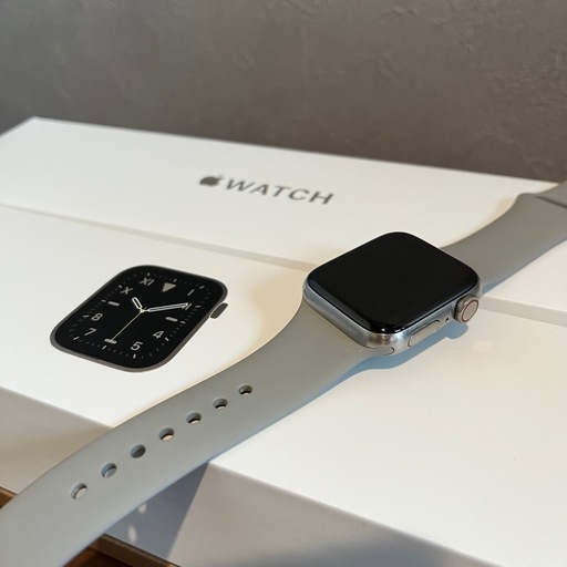 ★titaniumモデル★Apple Watch series 6セルラー40mm