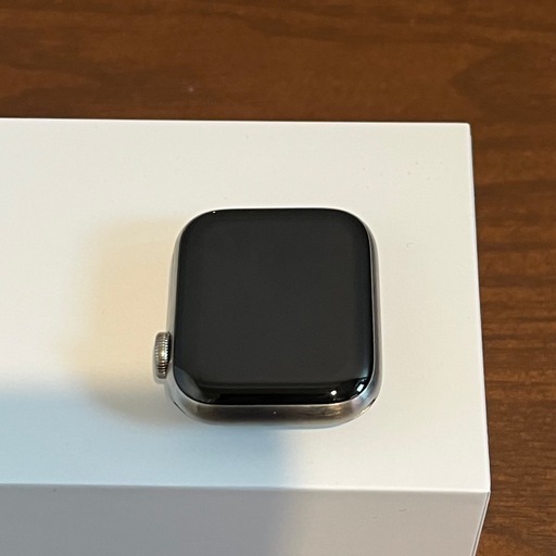 ★titaniumモデル★Apple Watch series 6セルラー40mm