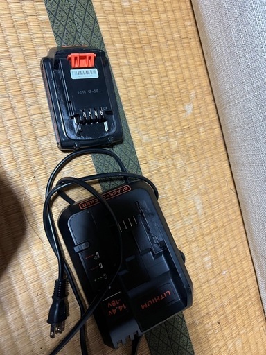 充電式草刈りバリカン