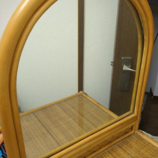 ラタンのドレッサー