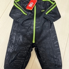 ベビードール　長袖ロンパース  新品