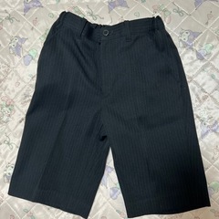 子供用スーツの画像