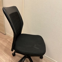 デスクチェア　
