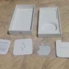 iPhone12　SoftBank（White）空箱の画像