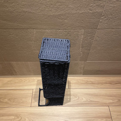 Bcompany トイレットペーパーホルダーの画像
