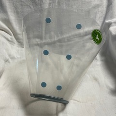 ペット用食器とネックカラー セットの画像