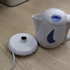 電気ケトル　電気ポット