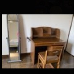 机(椅子なし