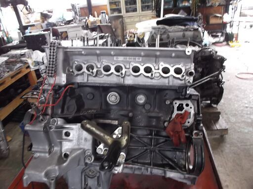 メルセデス―ベンツ190E-16Vリビルトエンジン制作販売