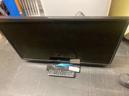 ☆中古￥14,800！Panasonic　32インチ液晶テレビ　家電　TH-32F300型　2018年製　【BI168】