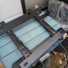 スカイライン シートレール左右