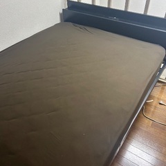 セミダブルベット、マットレスの画像