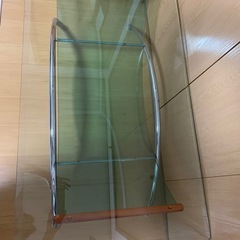 差し上げます！天板120×65　高さ42センチ　オシャレなガラステーブルの画像