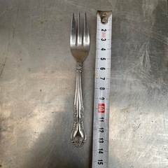 スプーン、フォークいっぱいの画像