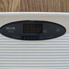 タニタ体重計の画像
