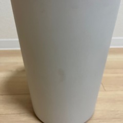 ２重式の袋の見えないゴミ箱の画像