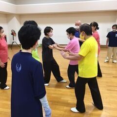 ★太極拳で健康！若返り！　熱田太極拳同好会です★　　　　　7月から太極拳始めてみませんか？　いつまでも若々しくいたい　あなたに！　運動不足が気になるあなたに！　　いくつからでも始められる！　どこでもやれる！　死ぬまでやれる！　太極拳、本当におもしろいですよ！　初体験の方から、段級検定を目指す方まで幅広くお勧めです！　　熱田太極拳同好会へ一度問い合わせてみては！　人生が激変するかも！の画像