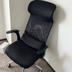 【お引き取り先決定】パソコンデスク、椅子セットの画像