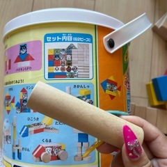 アンパンマン筒入りつみ木DXの画像