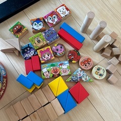 アンパンマン筒入りつみ木DXの画像