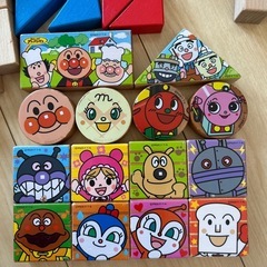 アンパンマン筒入りつみ木DXの画像