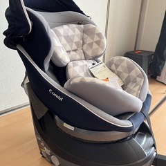 コンビ チャイルドシート ISOFIX クルムーヴ ＋ エルゴ メッシュ 抱っこ紐（安全帯付）の画像