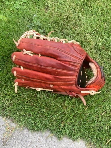 ミズノ　グローバルエリート　外野手硬式用？　グローブ 