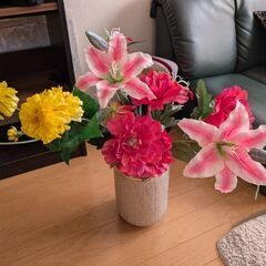 まとめて造花8本