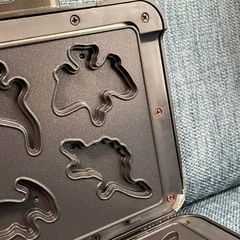 ワッフルメーカー 恐竜ワッフルメーカー ミニワッフルメー 恐竜の画像