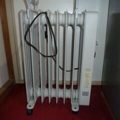 オイルヒーター  100V 1200Kwの画像