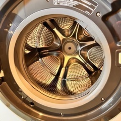 お値下げドラム式洗濯機2019年式説明書あります。の画像