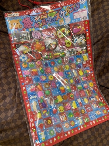 おもちゃ消しゴム