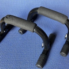 プッシュアップバー　腕立て伏せ器具