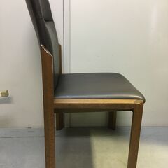 A2424　ダイニングチェア　肘なし　木製イス　ブラウン　椅子　インテリア　家具の画像