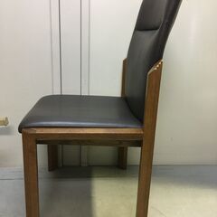 A2424　ダイニングチェア　肘なし　木製イス　ブラウン　椅子　インテリア　家具の画像