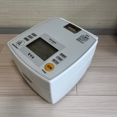 MITSUBISHI NJ-VV103 炊飯器 炭炊釜 5合炊き