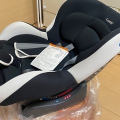 【お話し中】<Combi >コンビ　チャイルドシート ウィゴー ...