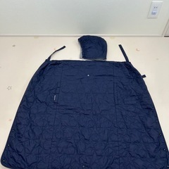 UNIQLO 2WAYブランケット　ネイビー