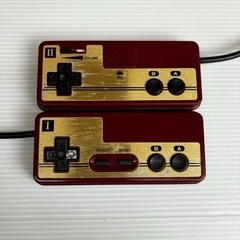 s0925603 通電未確認 電源コード配線なし Nintendo 任天堂 FAMILY COMPUTER ファミコン 当時物 コレクション ゲーム 箱無し レトロ 中古品の画像