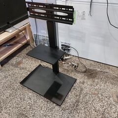 【愛品館 市原店】✨安心の動作保証付✨GREENHOUSE 2023年製 43インチ液晶テレビ GH-TV43BGE 壁掛けスタンドセット【愛市IT008628-104】の画像
