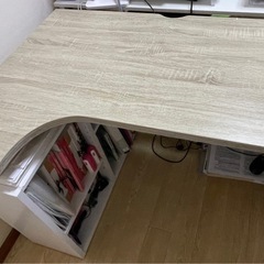 【取引中です】LOWYA 収納付きデスク ホワイト オーク　