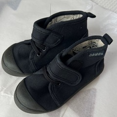 15.0 キッズ　スニーカー　フォーマルシューズ　女の子　ブラックの画像