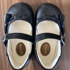 15.0 キッズ　スニーカー　フォーマルシューズ　女の子　ブラックの画像